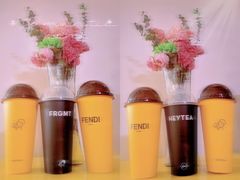 -喜茶(北京华贸购物中心店)