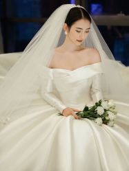 -衣贝姿婚纱礼服馆