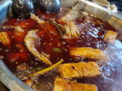 -肖肖酸萝卜鱼火锅(总店)