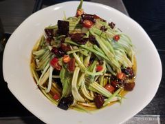 -壹号院音乐餐厅•烤全羊•新疆菜(浐灞店)