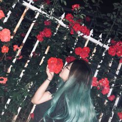-东方美妍