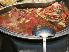 -阿瓦山寨·湘菜现炒·剁椒鱼头王(咸阳总店)