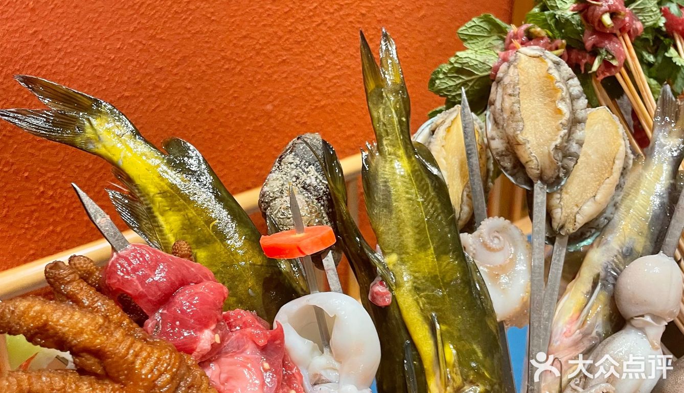 春天到来山茶花开🍃好配辣辣的火锅串串‼️