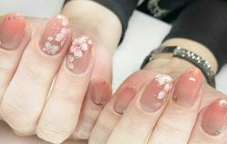 -悦指间美甲美睫