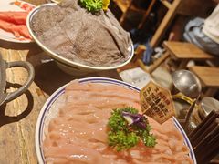 -旧街市鲜货老火锅(大光路店)