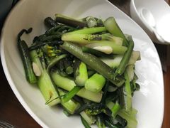 菜苔-东湖食堂·湖景餐厅•会议