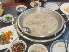 -老来福·非遗酸汤兔(凯旋路店)