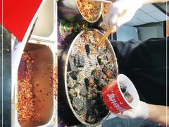 -黑色经典臭豆腐·湖南特产(步行街店)