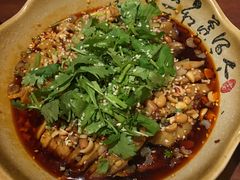 -川流不息·地道川菜·小龙虾(新松江路店)