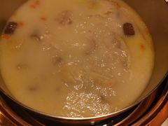 -洪氏嗨捞·猪肚鸡火锅(阳光天地店)
