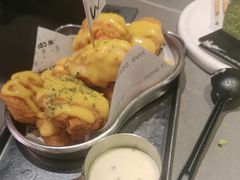 -W COLLECTIVE  DESSERT SHOP