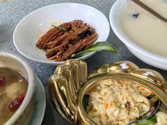 -魁盛居百年鲁菜馆(县西巷店)