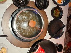 -芸山季·云南野生菌火锅(人民广场来福士店)