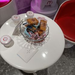 -咪咪专业脱毛连锁机构