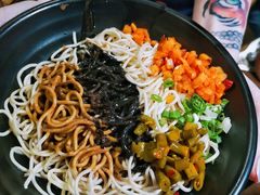 鸳鸯酱热干面-汪爹爹武汉牛三鲜(朝外大街店)