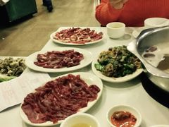 -粤潮牛肉火锅店(江南大道店)