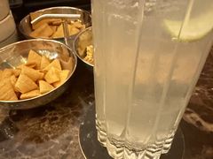 -THE OLD HOUSE酒吧