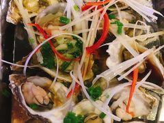 海蛎子-马路牙子地桌烤肉(工体店)