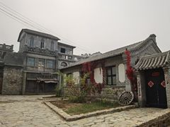-清风小镇闯关东影视基地