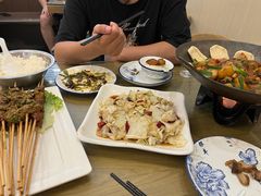 -幺妹川味·川人川菜(佛城西路店)