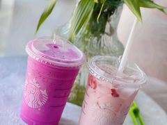 草莓优格风味-星巴克(北京广渠门名敦道店)