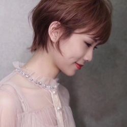 -卡尔诗·科技美肤连锁