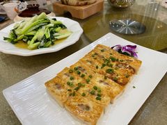 客家煎酿豆腐-台山第一家兴华黄鳝饭·黄鳝婆(合水分店)