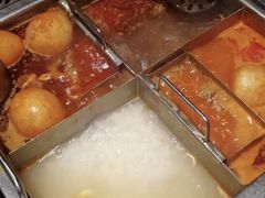 -海底捞火锅鲜切牛肉主题店(长寿路店)