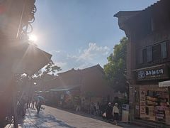 -嘉华鲜花饼·现烤(昆明老街店)