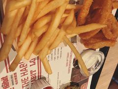 -The Habit Burger Grill 哈比特汉堡(复兴soho店)