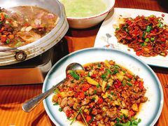 -钟掌勺忘不了地道湘菜(新天地假日广场店)