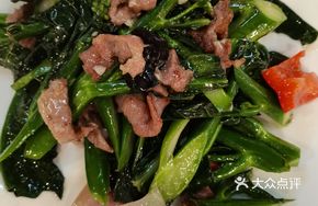 Bok Choy Stir-Fried Noodles with Pork