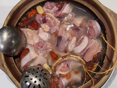 -菌小白火锅(时尚天河店)
