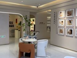 -小阿福儿童摄影(光谷时代广场店)