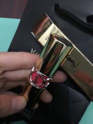 -YVESSAINTLAURENT