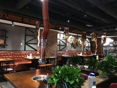 大堂-·缸桶屋·韩式牛肋条自助烤肉(西湖D11店)