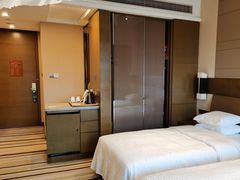 -扬州绿地铂骊酒店