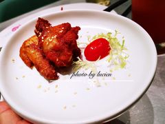 招牌烤鸡翅-姚姚酸菜鱼·金戈戈香港豉油鸡(喜荟城联名店)