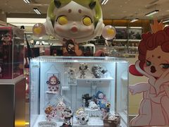 -泡泡玛特POPMART(蓝色港湾店)