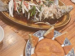 -乡土特色.冷锅鱼.牦牛肉汤锅