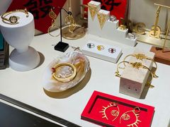 -LADY FAFA(巨鹿路陕西南路路口店)