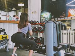 -享受健身·美体塑形馆