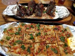 东镇烤龙骨-老东镇啤酒屋海鲜加工·蒸汽海鲜·海鲜烧烤(台东店)