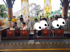 -七彩云南欢乐世界