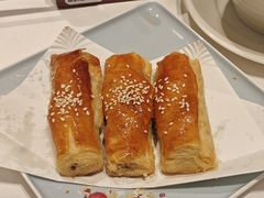 蜜汁叉烧酥-广州酒家(文昌总店)