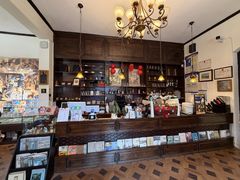 -良友书坊(安徽路店)