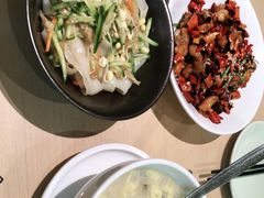 -吕氏疙瘩汤·海鲜新鲁菜(凯德mall新都心店)