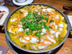 -山城外·非遗酸菜鱼(财富中心店)
