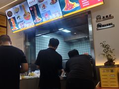 -晓峰手工擀面皮(新民街总店)