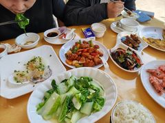 -鹏城人家海鲜酒家·23年老字号(较场尾店)